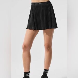 ALO Yoga Black Pleated Women's Skirt